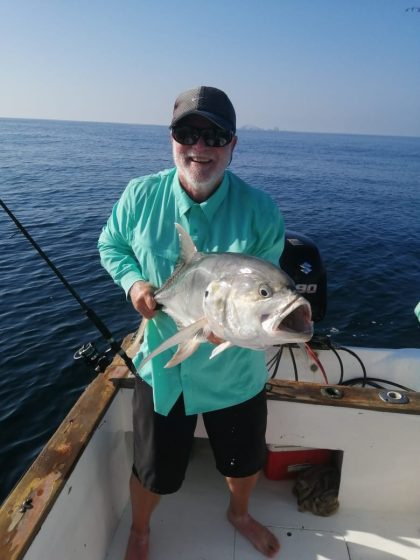 Inshore Fishing in Ixtapa Zihuatanejo, Guerrero, Mexico. Ixtapa Zihuatanejo Inshore Fishing Charters. Small game fishing in Ixtapa Zihuatanejo, Guerrero, Mexico. Bottom fishing in Ixtapa Zihuatanejo, Guerrero, Mexico